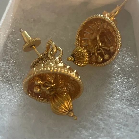 Gold Jhumkas - Picture 4 of 4